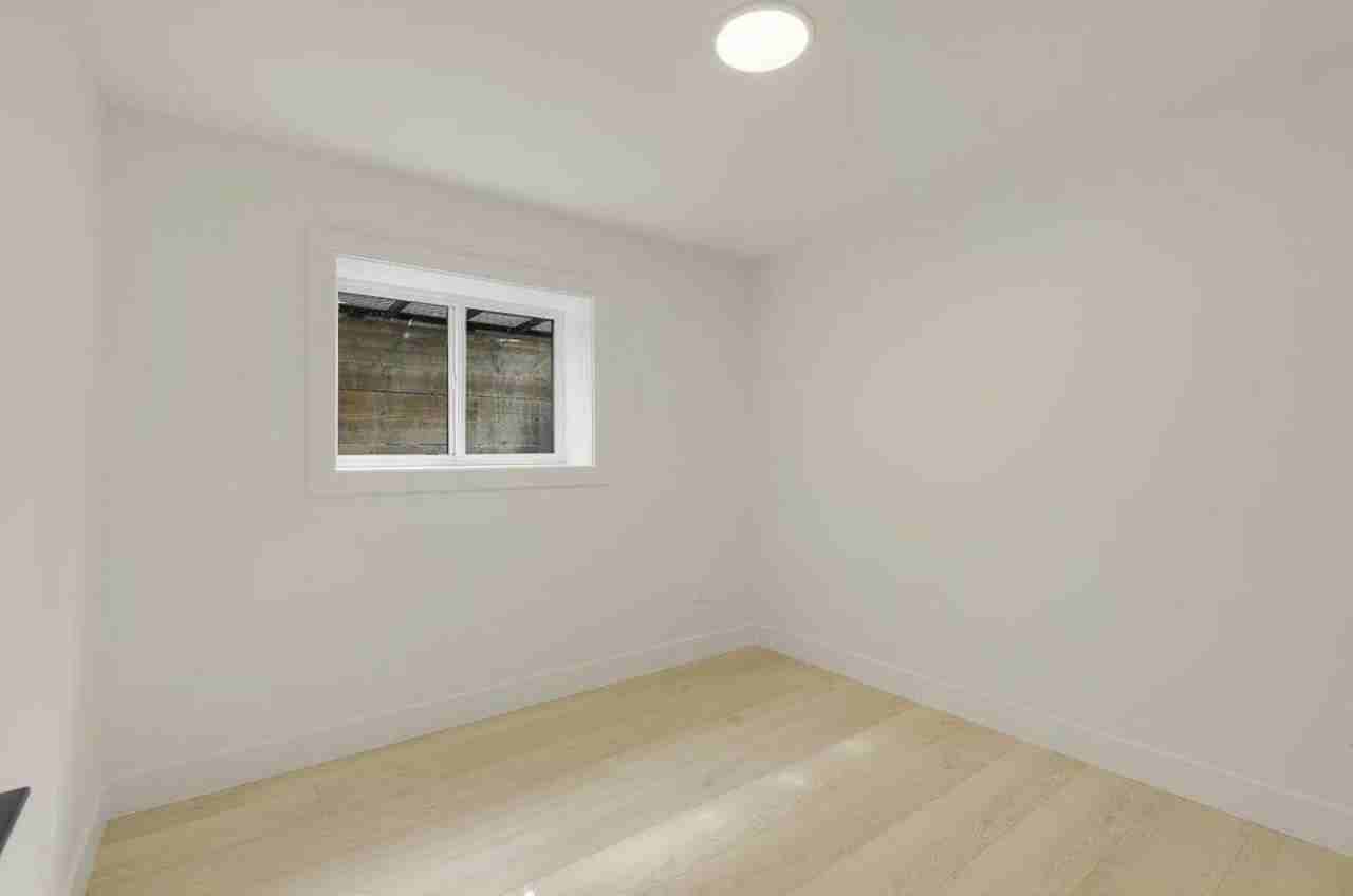 7678 196 Street - Photo 6 of 11