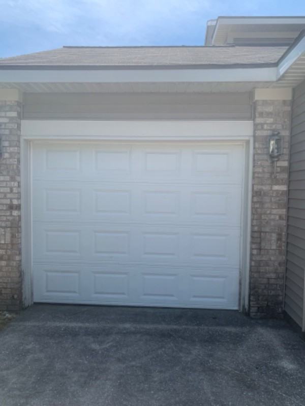 15366 Bayou Meadows St - Photo 2 of 9