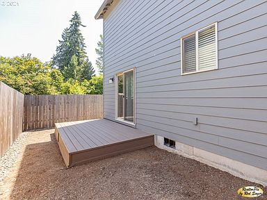 5619 Ne 52nd Pl - Photo 3 of 25