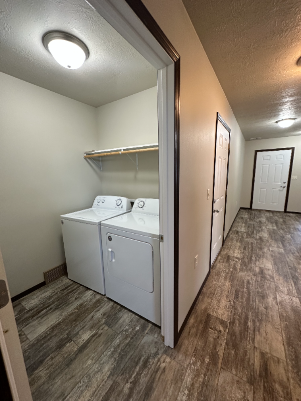7524 S Beal Ave - Photo 4 of 10