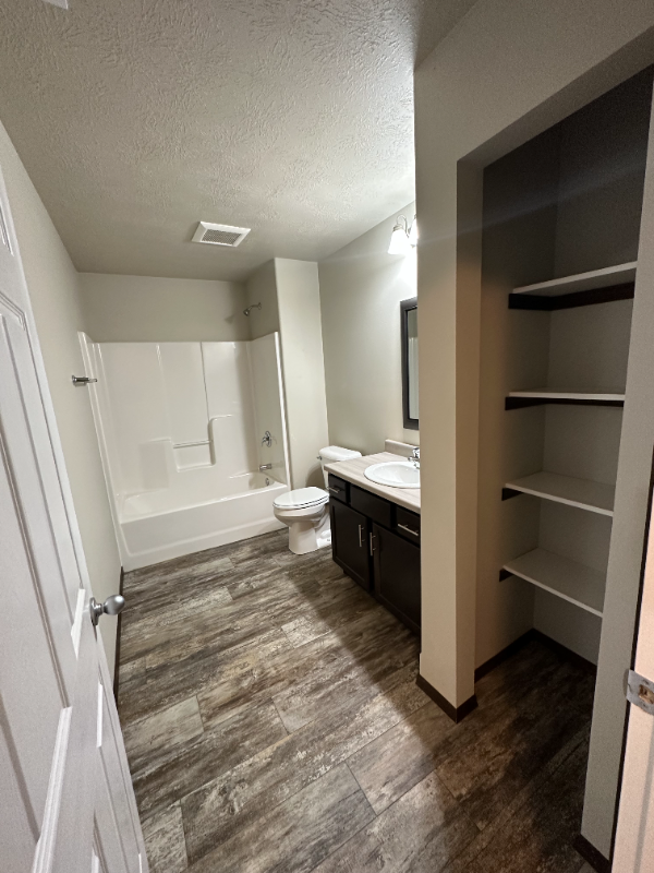 7524 S Beal Ave - Photo 5 of 10