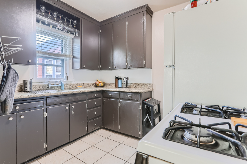 759 Bellaire St - Photo 4 of 24
