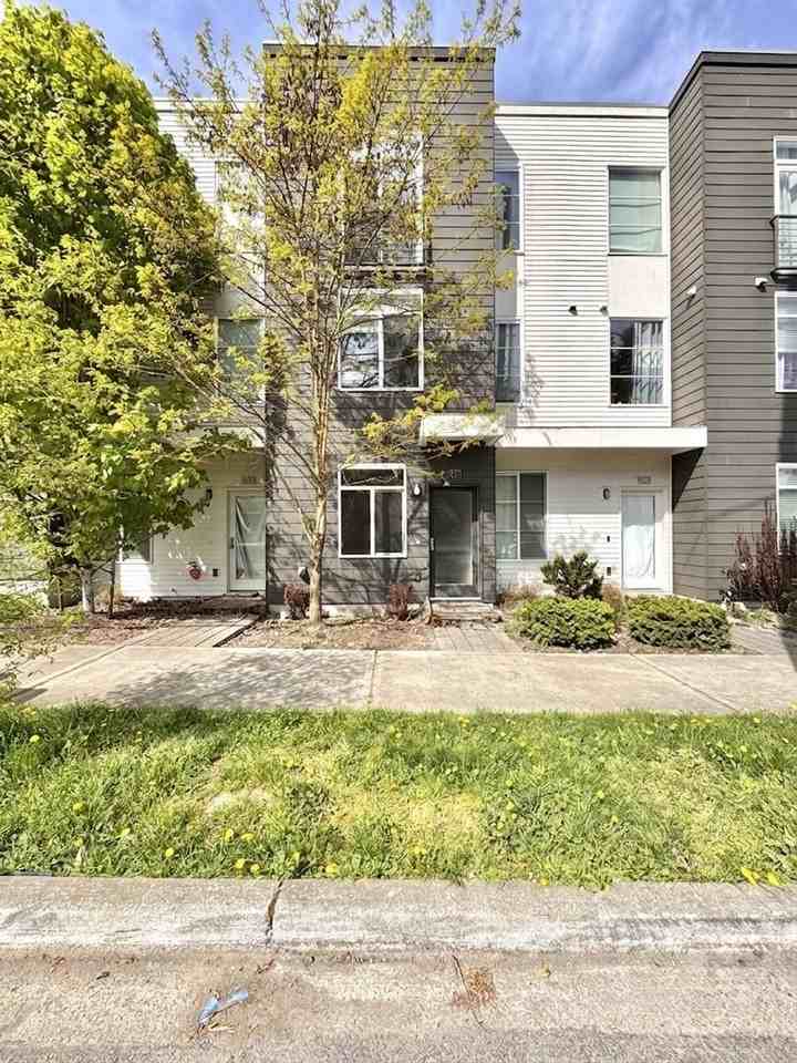 14311 Stone Ave N - Photo 2 of 20