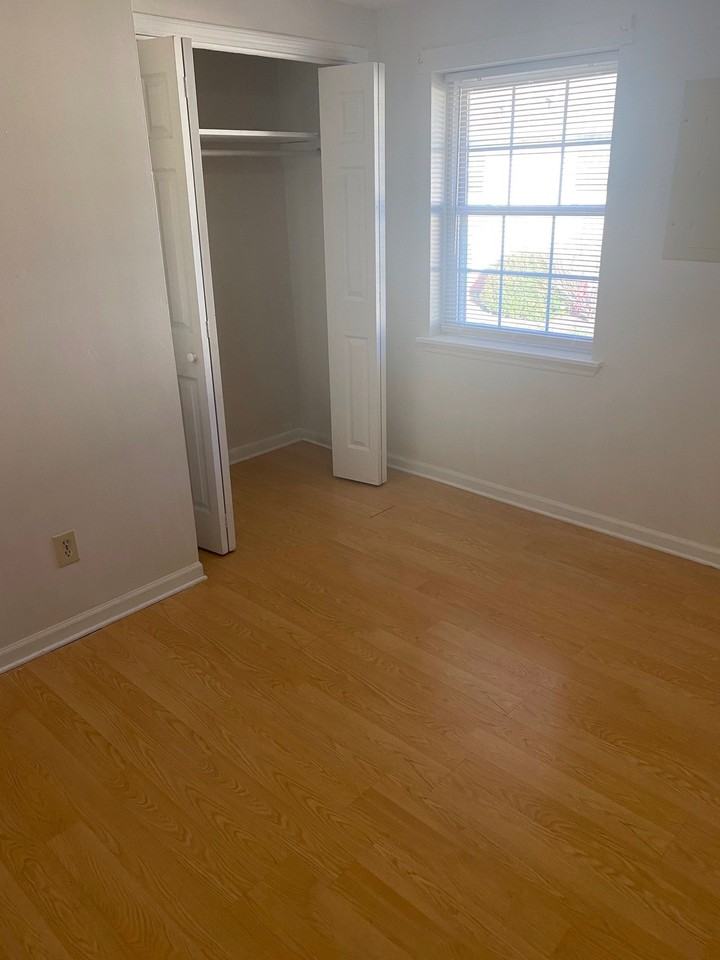 1212 Golf St #2 - Photo 7 of 7