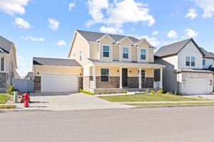 featured image of 3704 W Holbrook Way