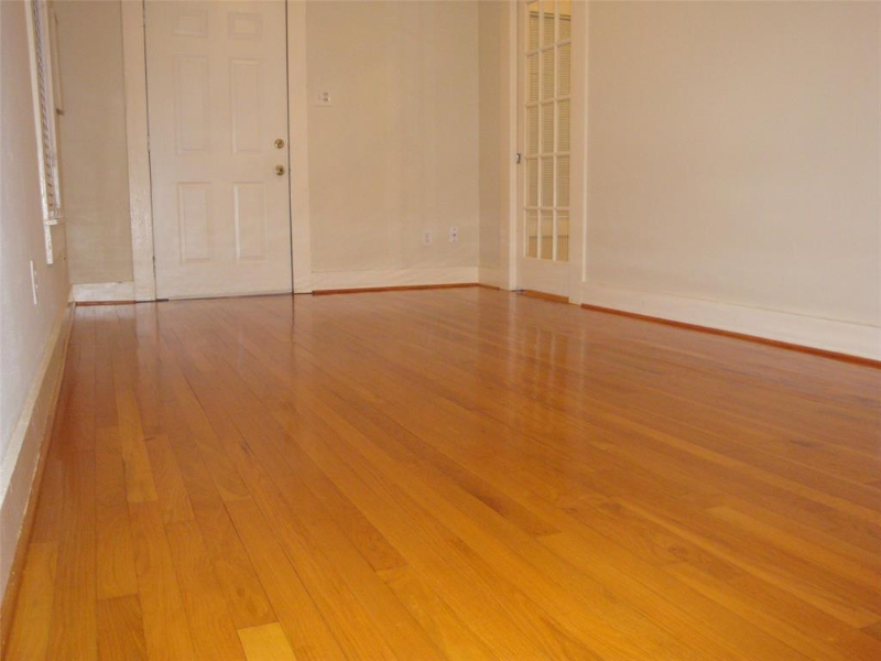 401 Shelley St - Photo 4 of 24