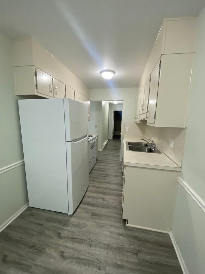 247 E Main St #A - Photo 4 of 10