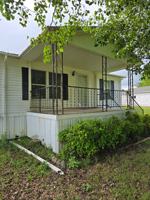 featured image of 607 W Point Rd