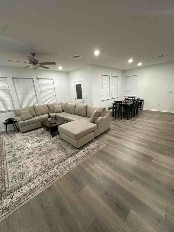 2916 Tavern Dr - Photo 2 of 11
