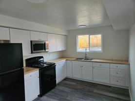 960U 9th St - Photo 1 of 1