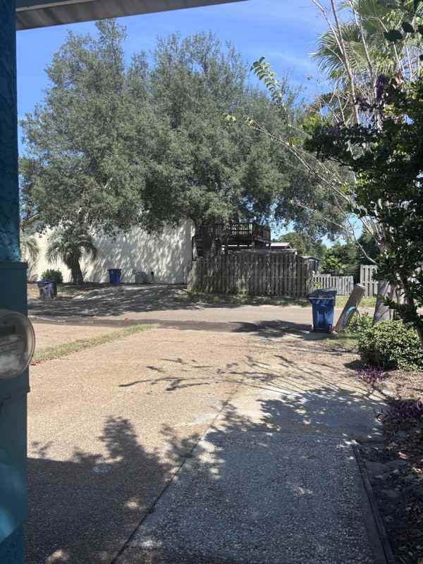 1209 Capri Dr #C - Photo 2 of 22