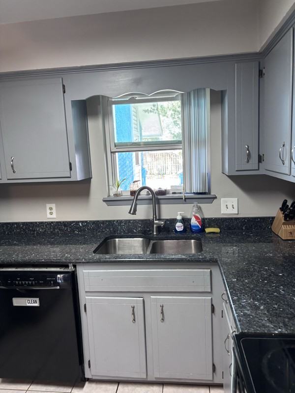 1209 Capri Dr #C - Photo 5 of 22