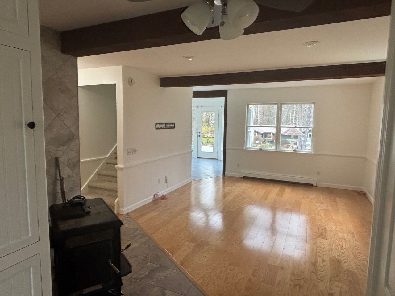 200 Applewood Ln - Photo 3 of 3