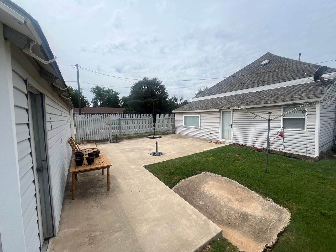 1127 S 10th St - Photo 6 of 18