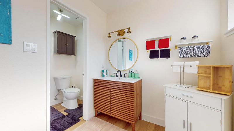7901 Aplin Ave - Photo 4 of 11
