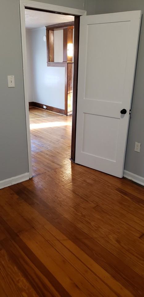 38 N Shirley St - Photo 6 of 17