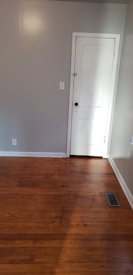 38 N Shirley St - Photo 7 of 17