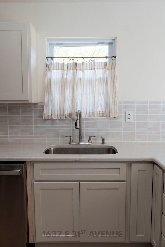 1637 E 31st Ave - Photo 5 of 20