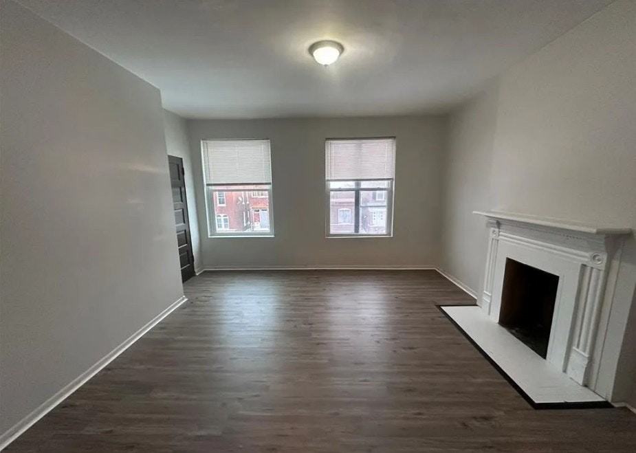 3829 South Compton Avenue, Unit A (TOP) - Photo 2 of 6