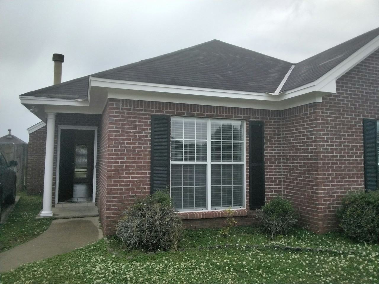 517 McGregor Court - Photo 6 of 26