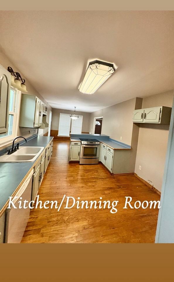 708 Saint Matthew St - Photo 5 of 11