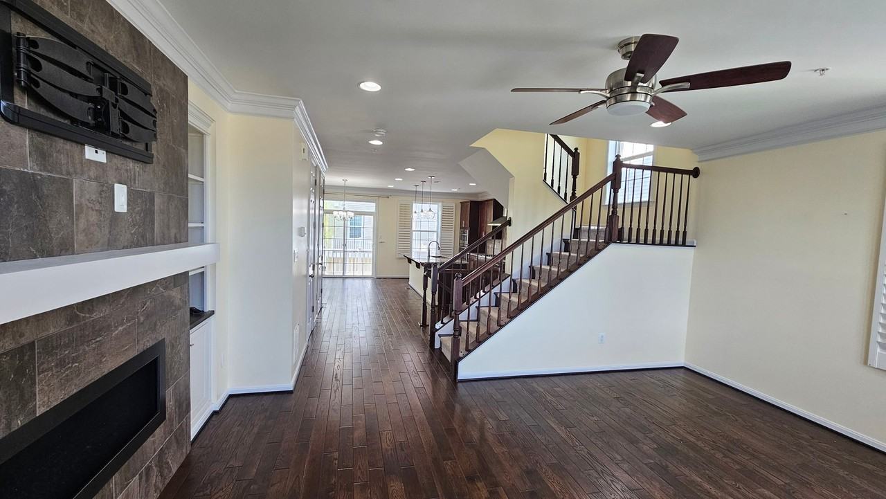7217 Barry Ln - Photo 5 of 20