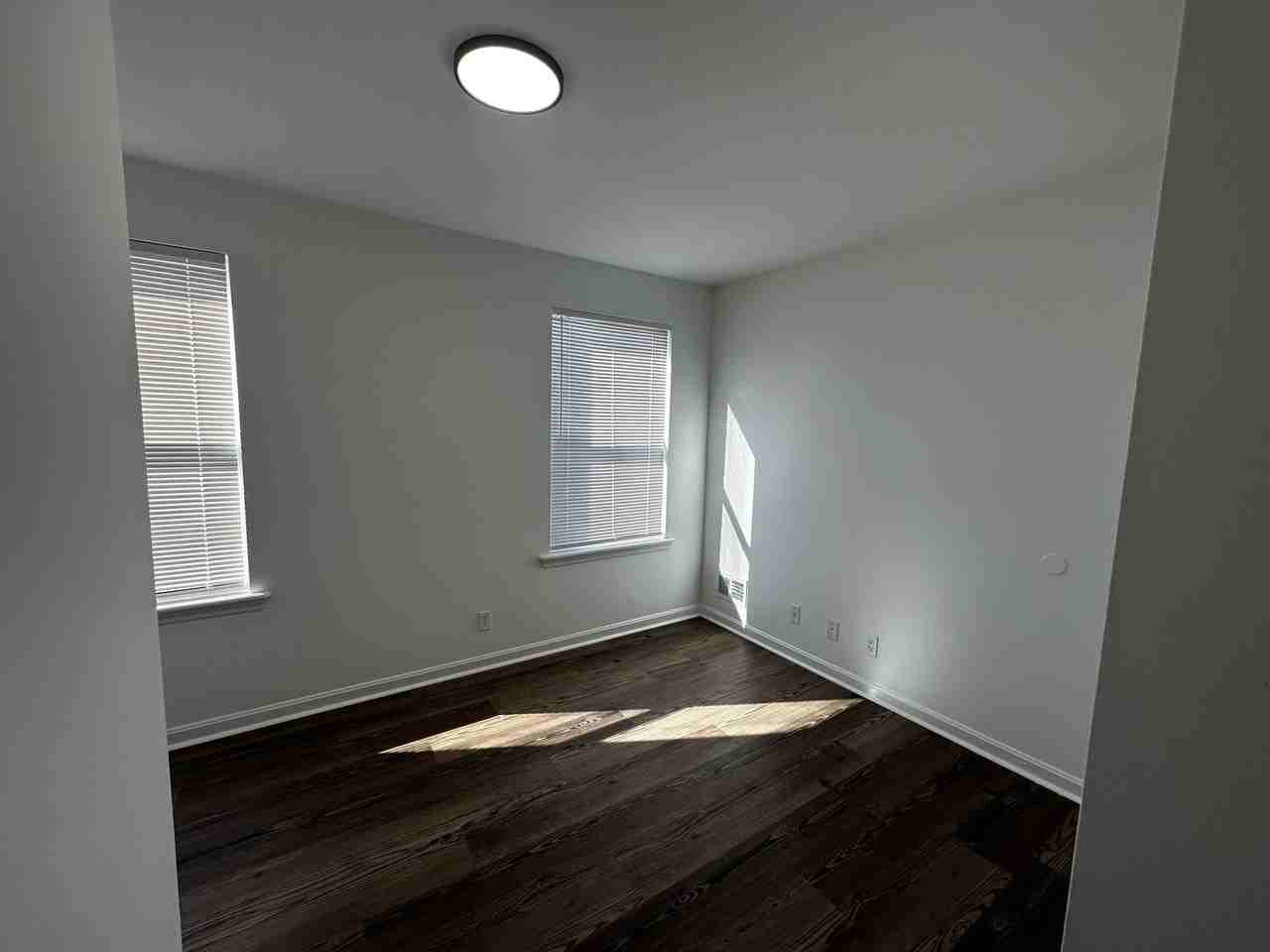 937 S Clay St - Photo 6 of 7