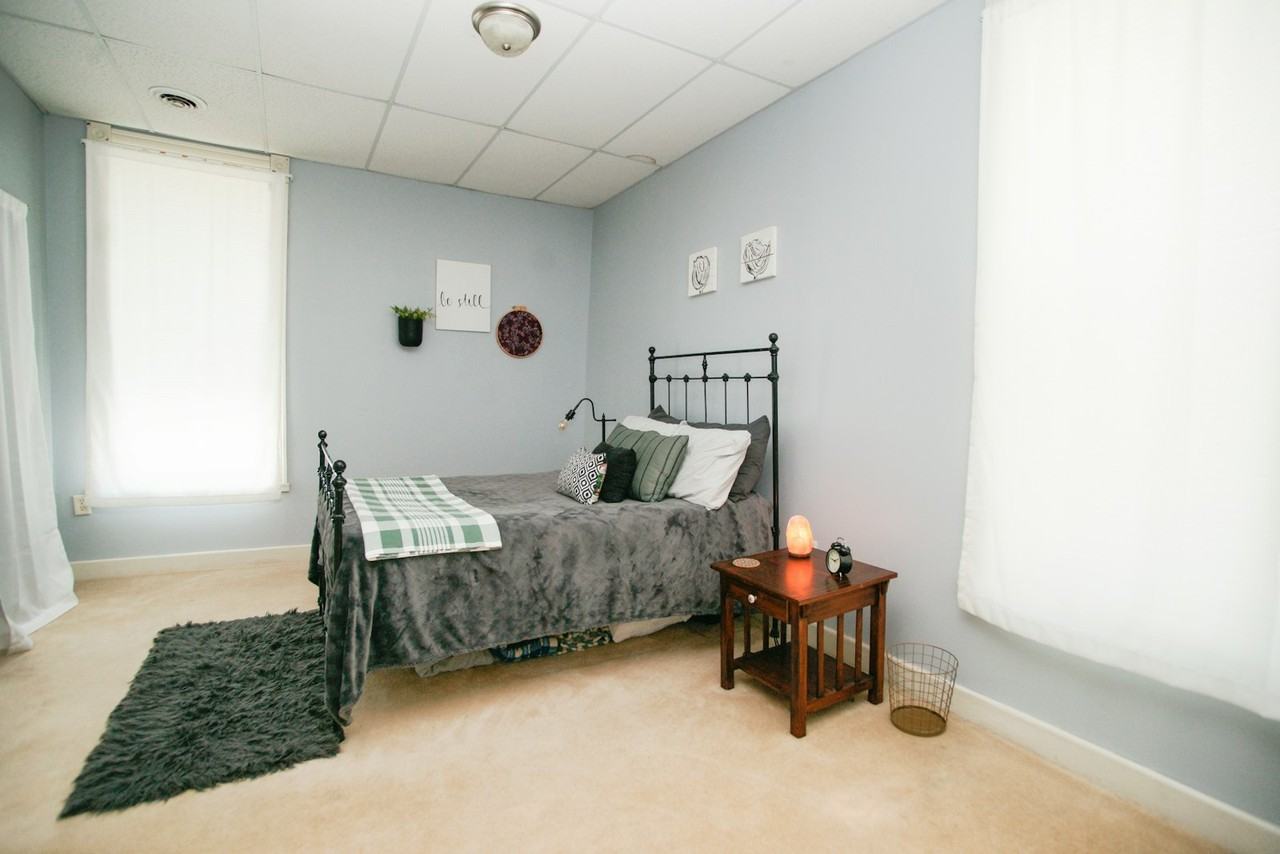 704 North 3rd Street, Unit 4 - Photo 3 of 9