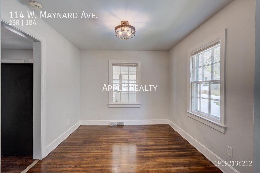 114 W Maynard Ave - Photo 4 of 24