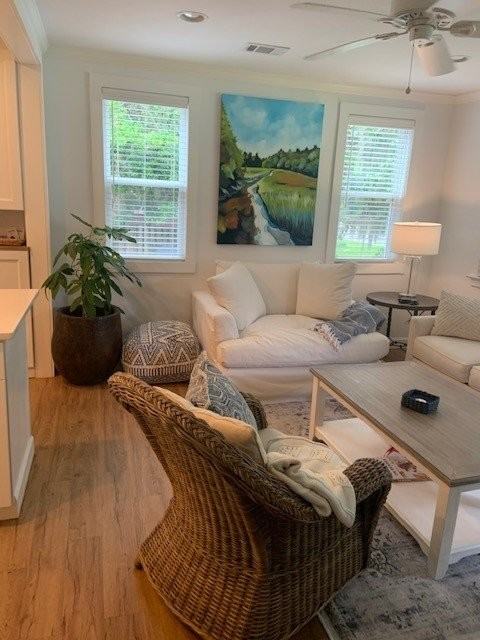 170 James St - Photo 2 of 11