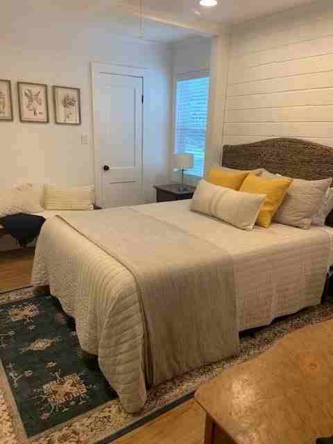 170 James St - Photo 5 of 11