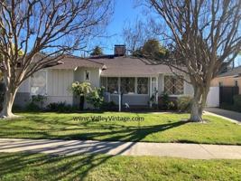 featured image of 4912 Van Noord Ave