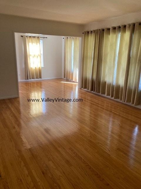 4912 Van Noord Avenue - Photo 5 of 22