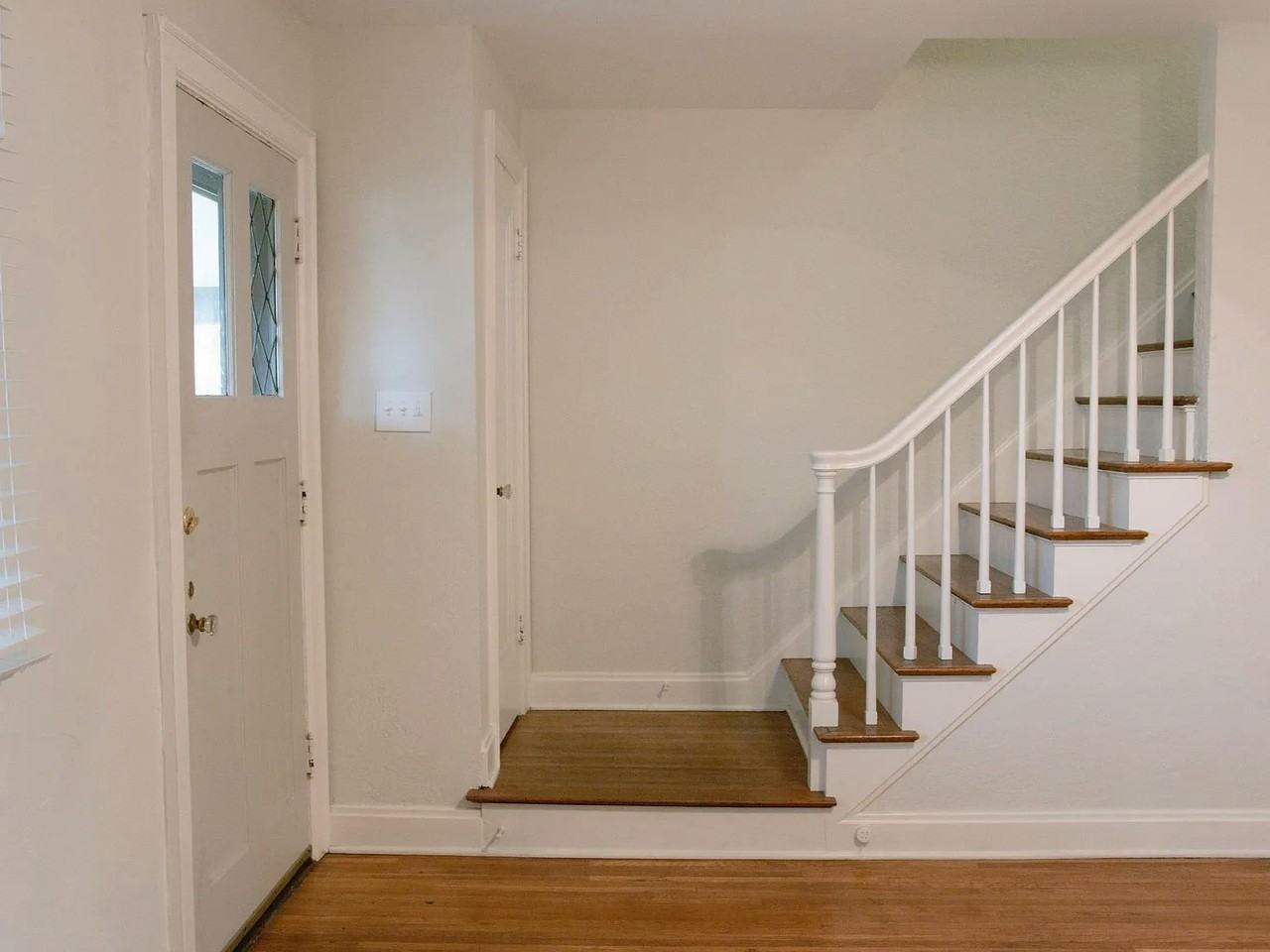 127-133 W California Ave, Unit 129 - Photo 4 of 36