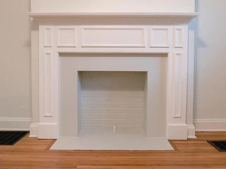127-133 W California Ave, Unit 129 - Photo 6 of 36