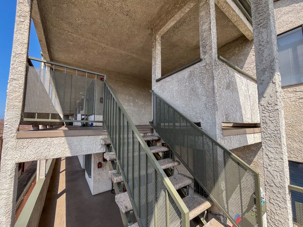 11943 Grevillea Ave - Photo 4 of 4