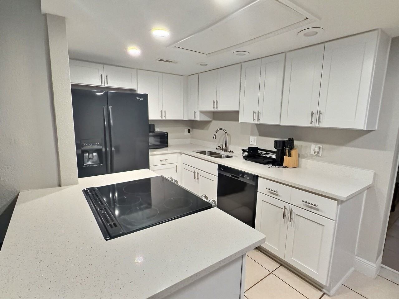 102 Quintard Ave #1 - Photo 6 of 15