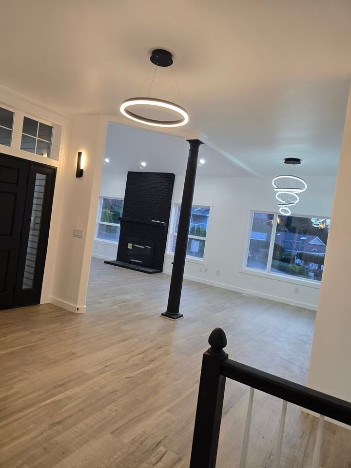 2805 Chambers Bay Dr - Photo 5 of 6