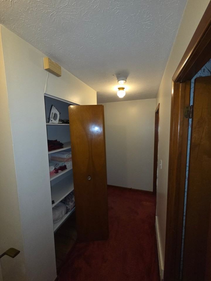 27701 Mills Ave #2E - Photo 3 of 8