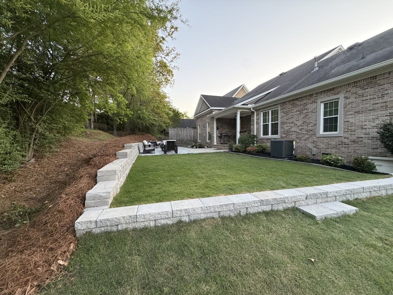 831 Willow Lk - Photo 3 of 20