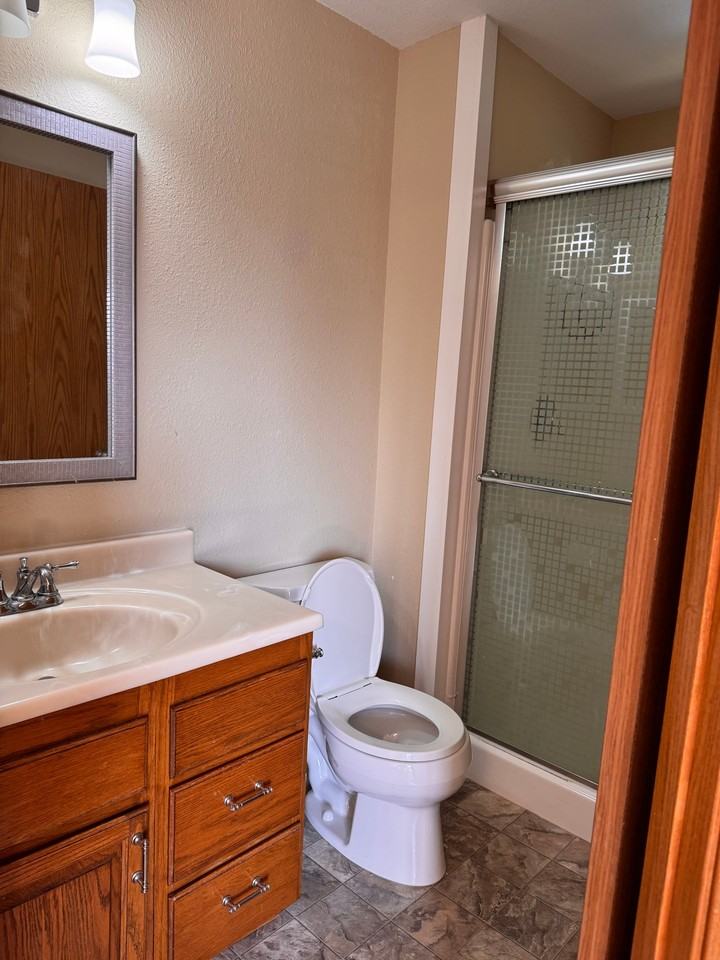 1812 N Baltimore St - Photo 5 of 8