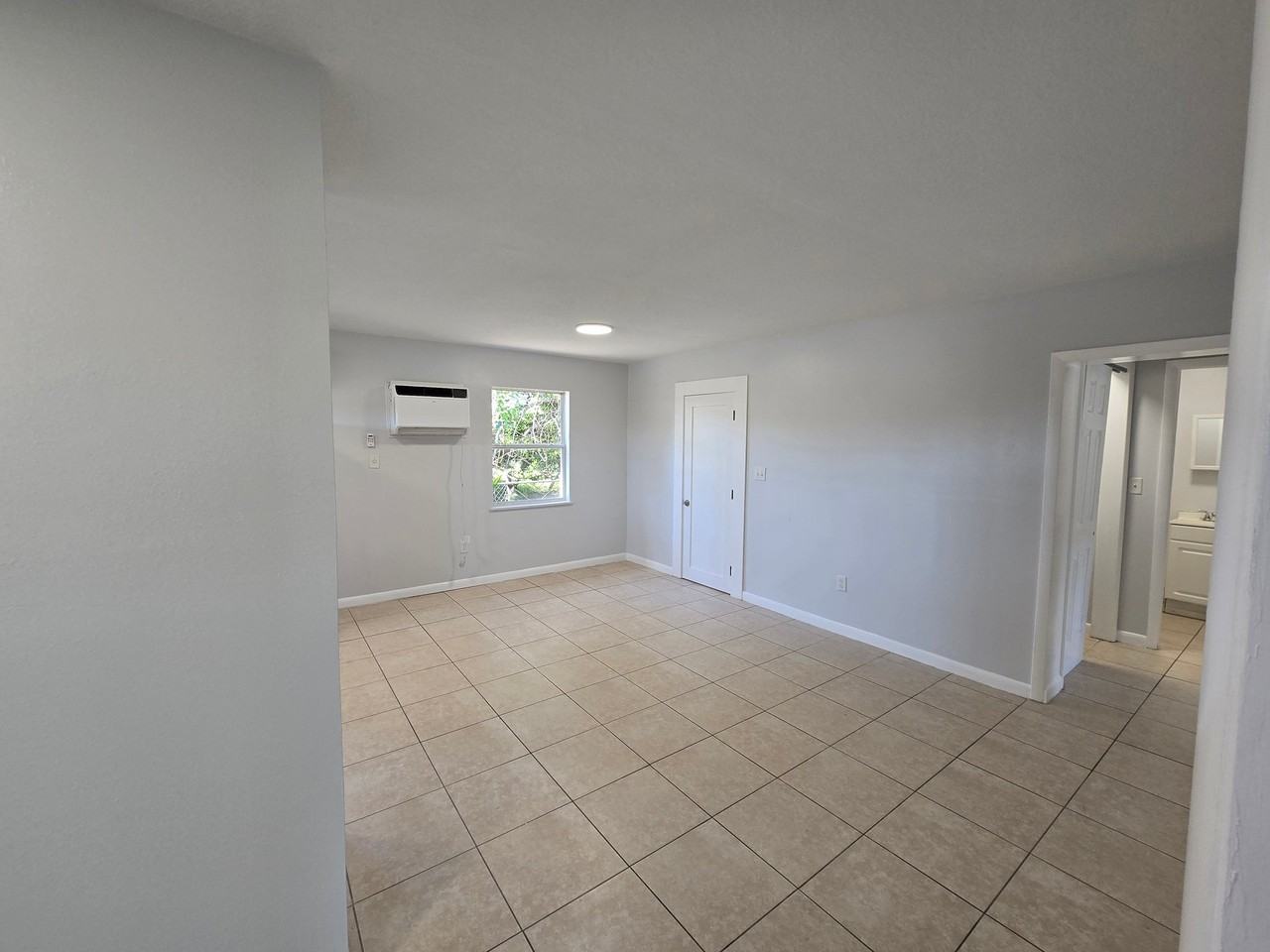 801 Washington St #A - Photo 5 of 17