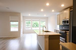 featured image of 4810 Plum Peach Bnd