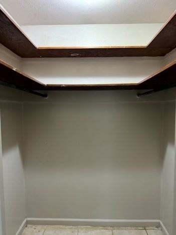 13629 Goodwood Blvd #13627 - Photo 6 of 9