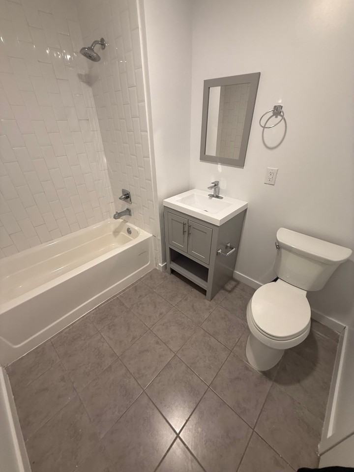 159 12th Ave #202 - Photo 4 of 6