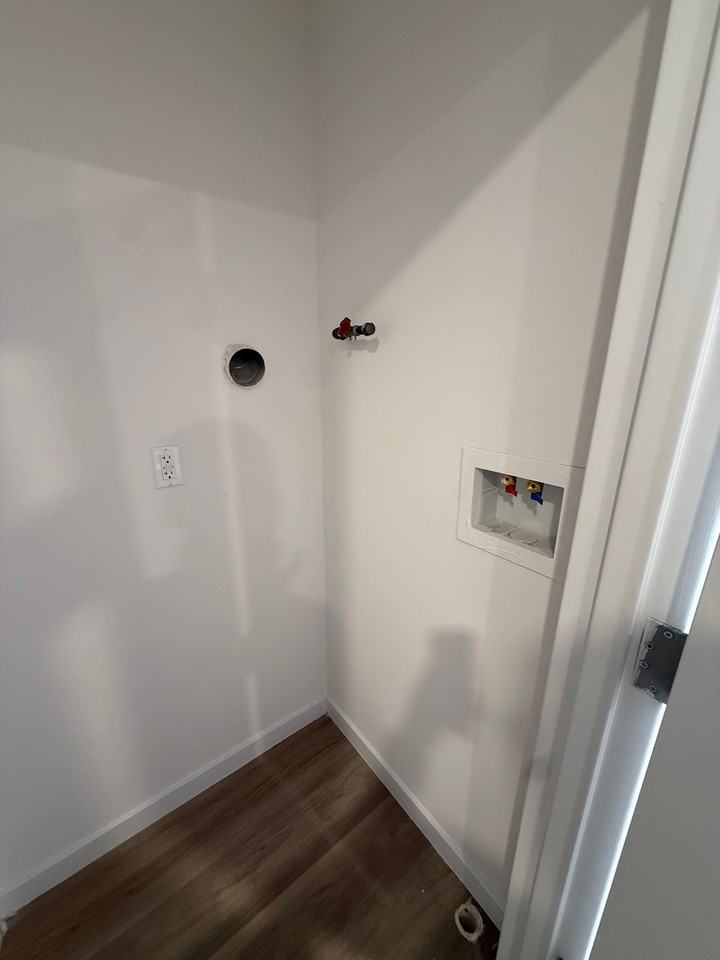 8-10 Godwin Ave #302 - Photo 3 of 6