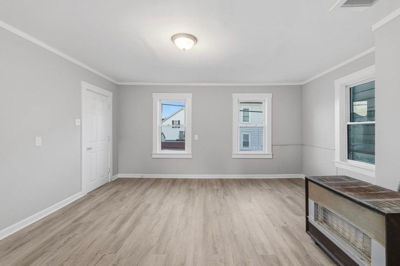 255 Rodman St #3 - Photo 4 of 11
