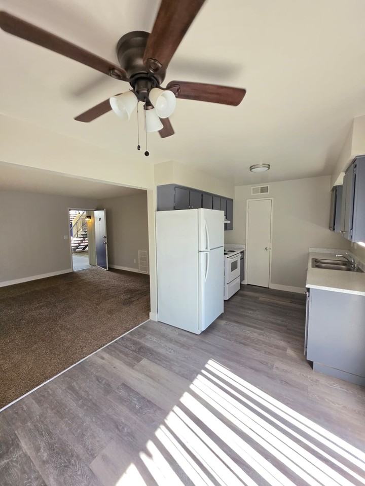 4263 N Bengston Ave #109 - Photo 6 of 11