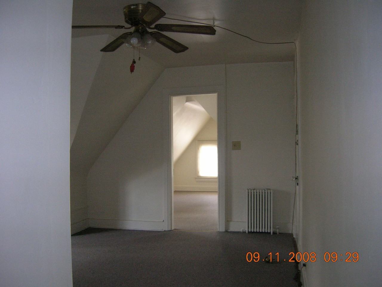 323 N Hartley St - Photo 6 of 14