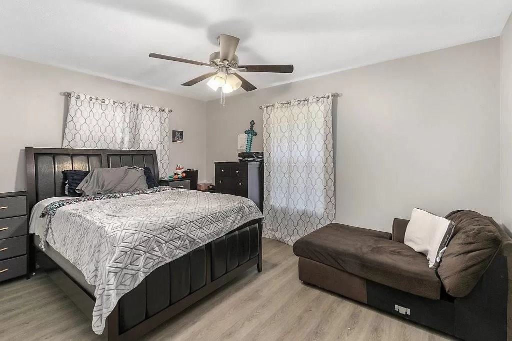 1917 Linda Ave - Photo 6 of 14